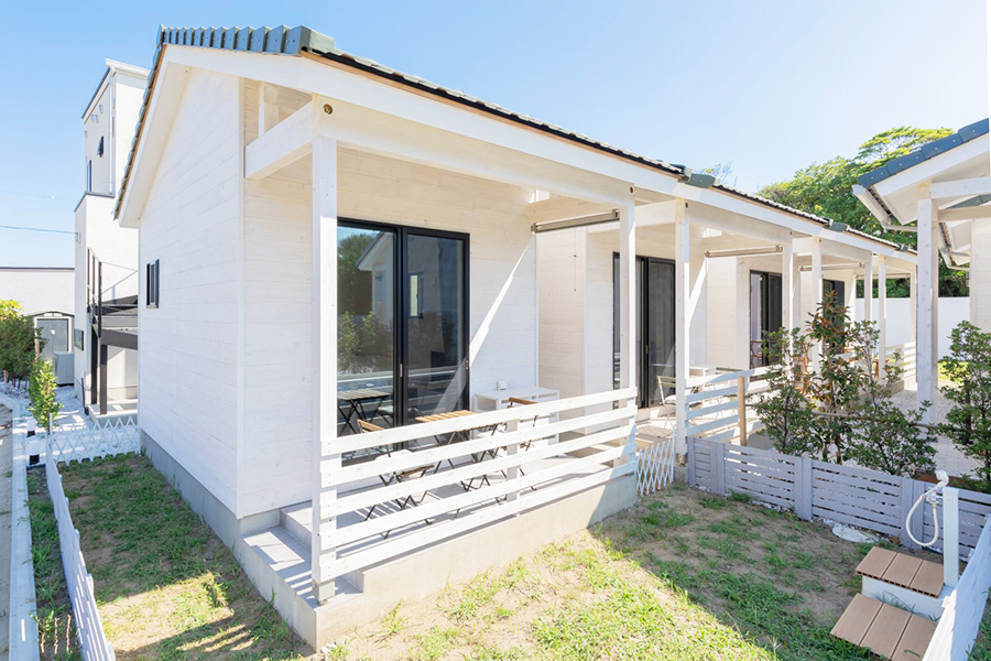Dog cottage